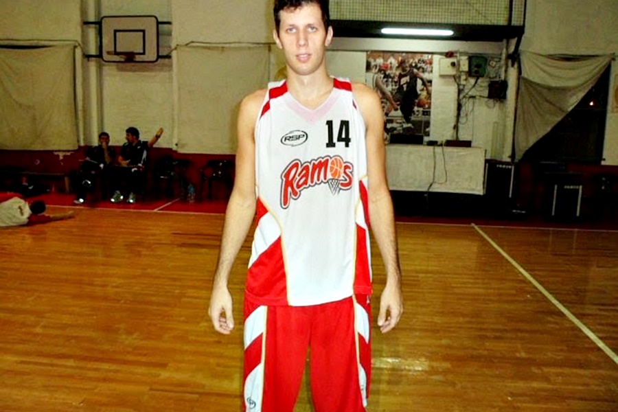 ESTÁ AL CAER